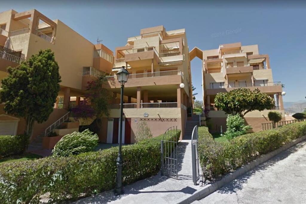 Apartamento Con La Playa A 200 Metros Гранада Экстерьер фото